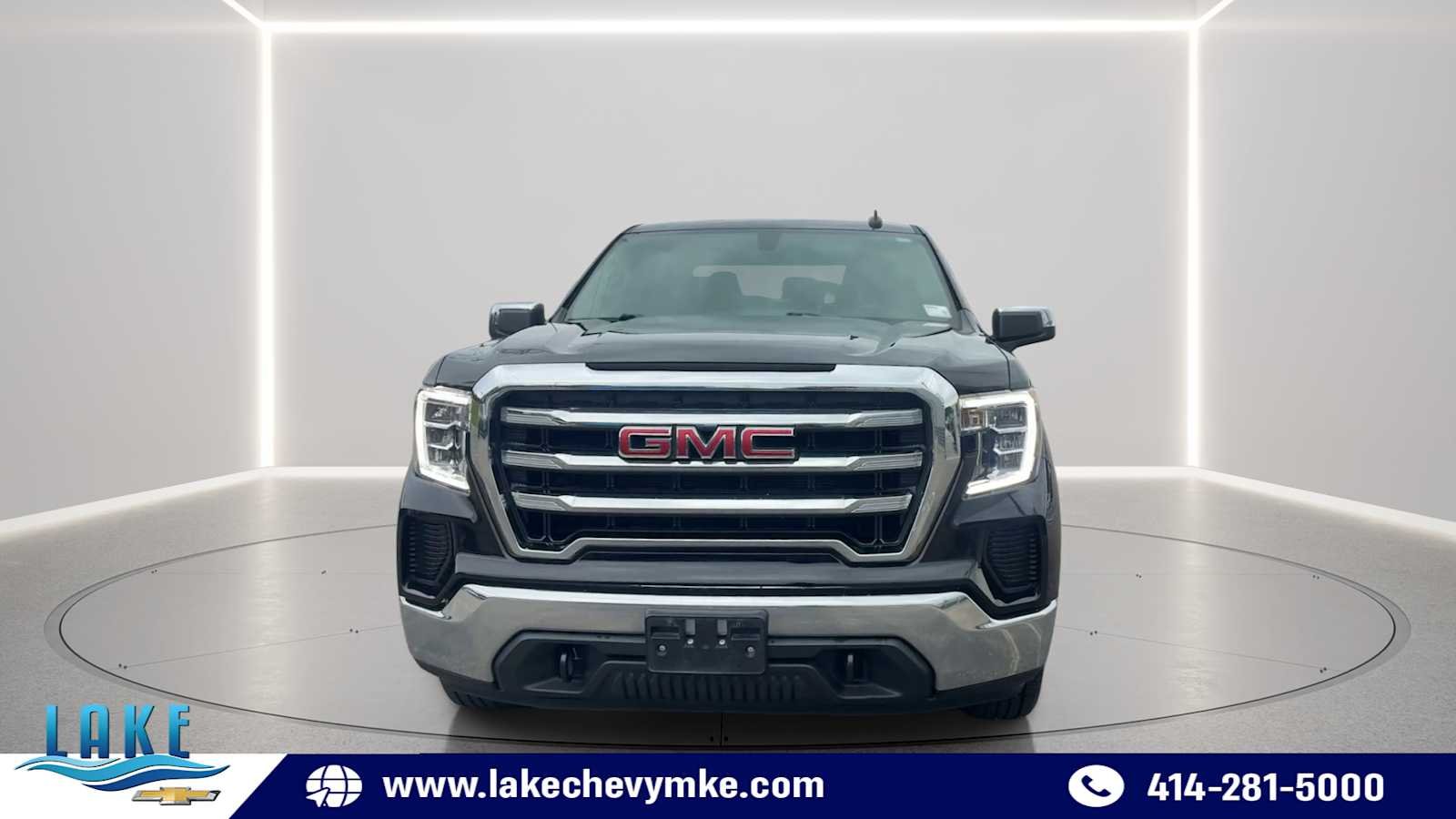 Certified Used 2021 Black GMC SLE image 2