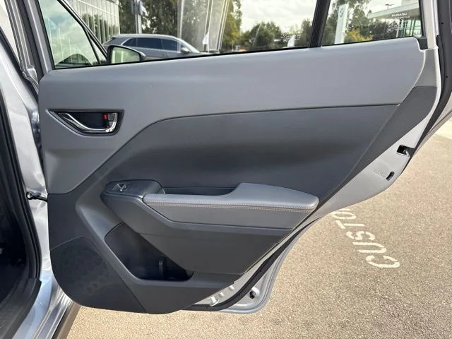 New 2026 ICE SILVER METALLIC Subaru Limited Hybrid image 15
