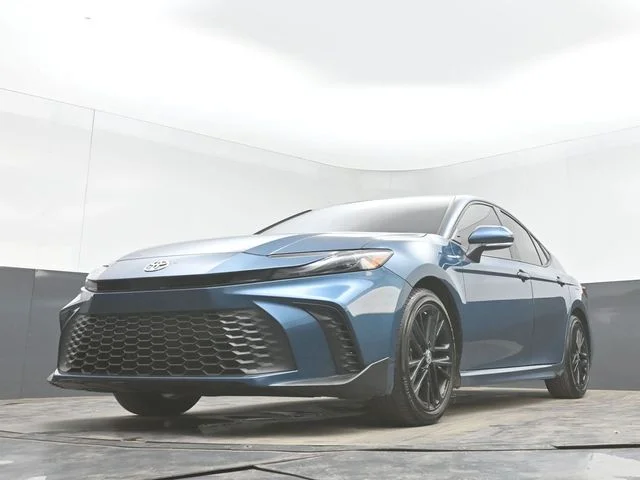 Used 2025 Ocean Toyota SE image 42