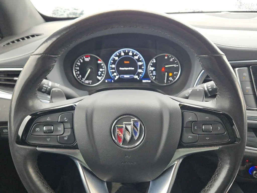 Used 2023 White Buick Premium Group image 31