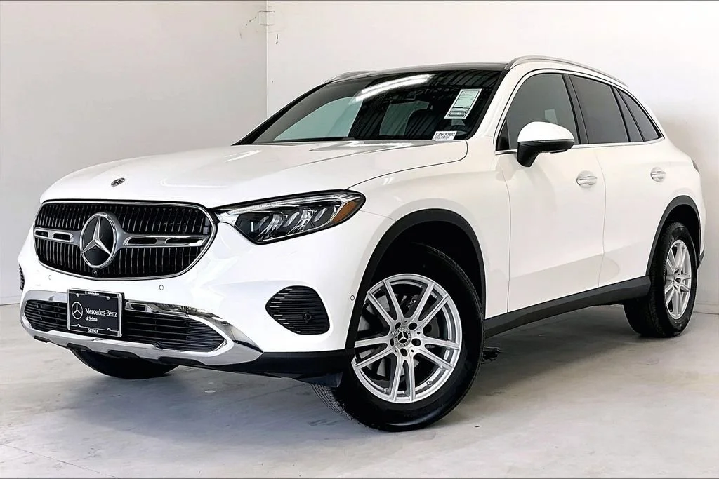 New 2026 Polar White Mercedes-Benz GLC 300 image 14
