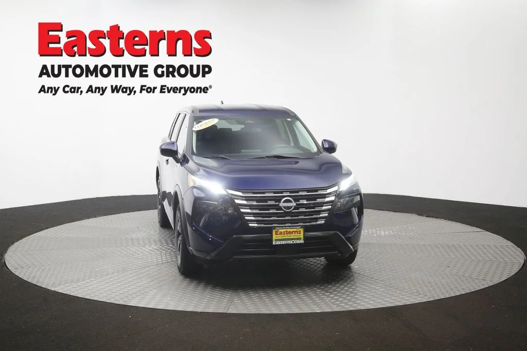 Used 2024 Blue Nissan SV image 51