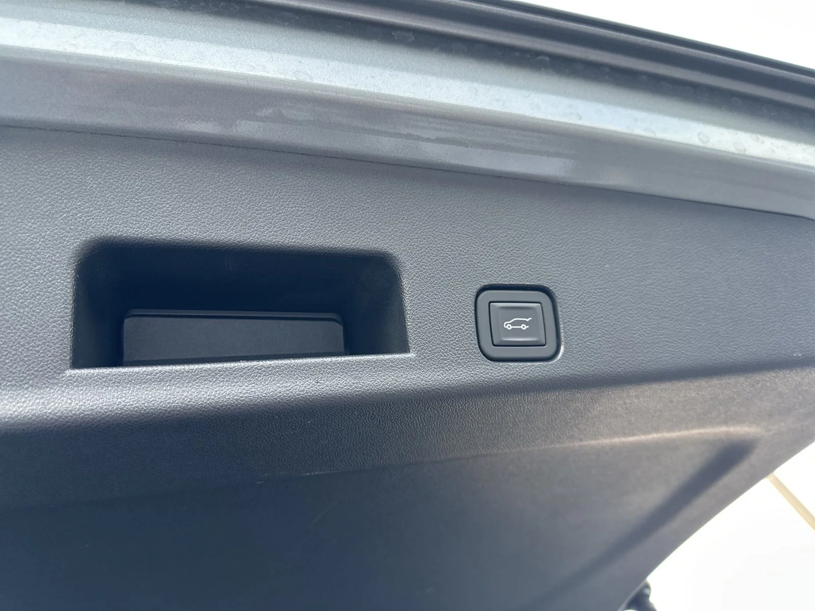 Used 2024 Gray Chevrolet RS image 36
