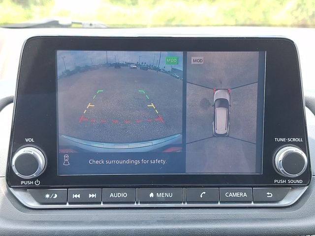 Certified Used 2021 Silver Nissan SV image 13