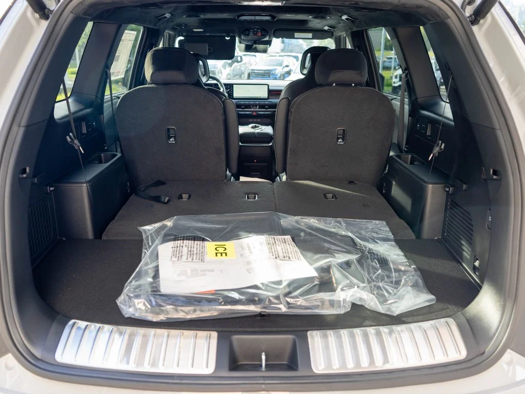 New 2027 Wolf Gray Kia X-Pro SX Prestige image 36