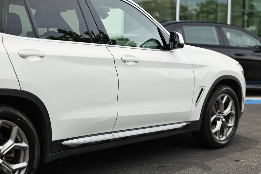 Used 2020 Alpine White BMW xDrive30i image 8
