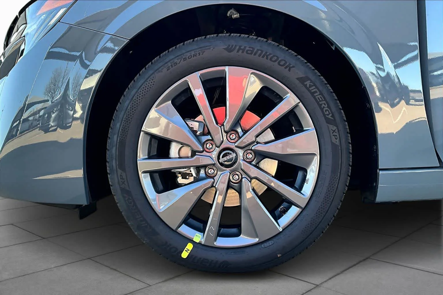 New 2026 Atlantic Gray Metallic Nissan SL image 12