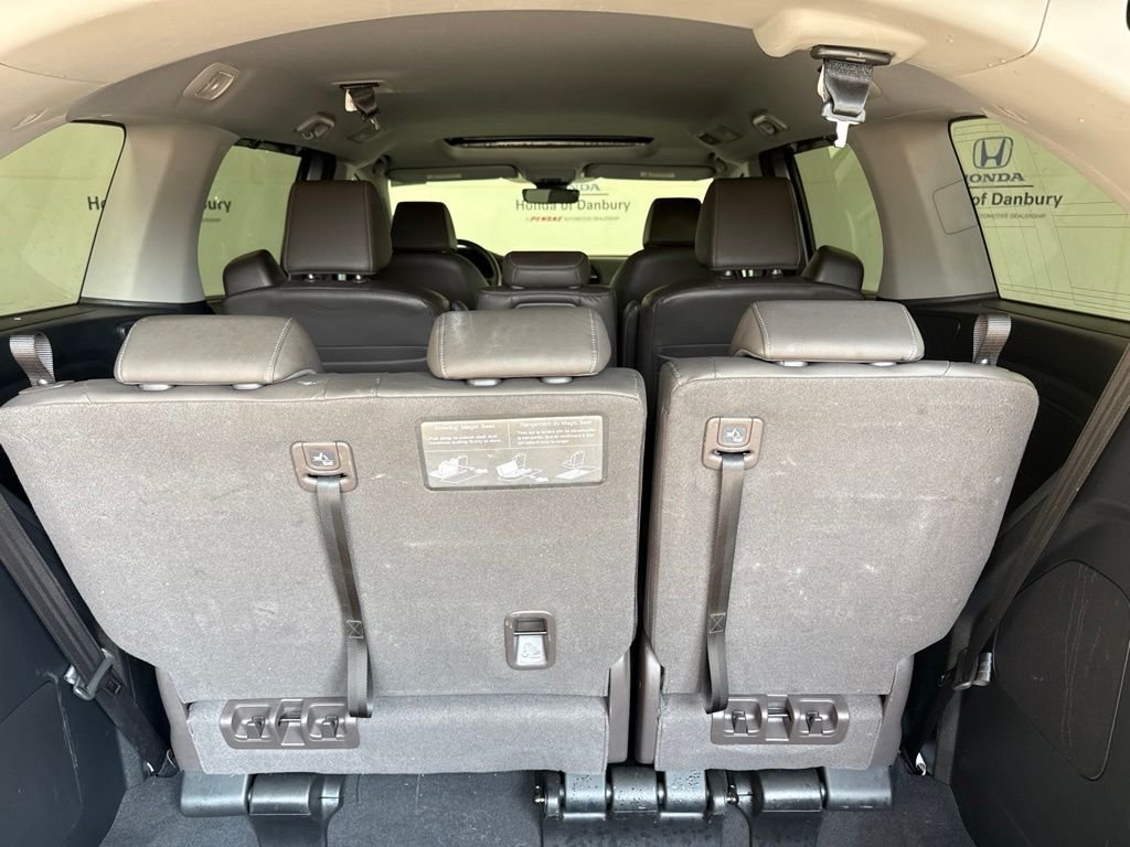 2023 Honda Odyssey EX-L - Photo 10