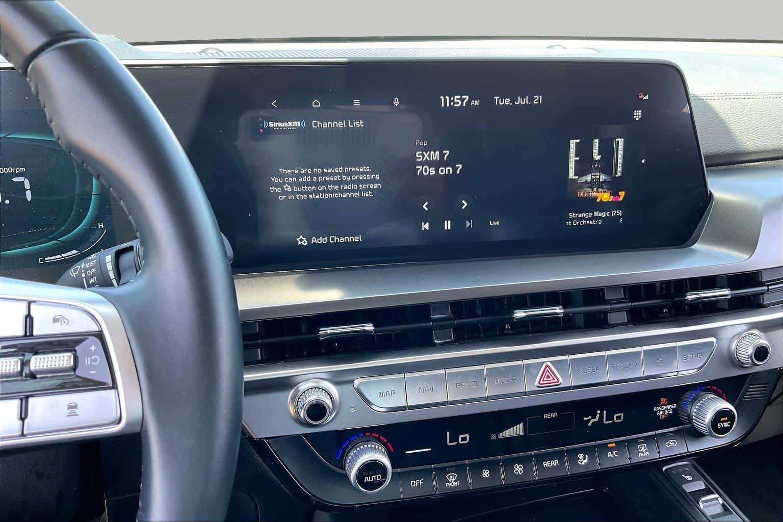 Used 2025 Glacial White Pearl Kia S image 6