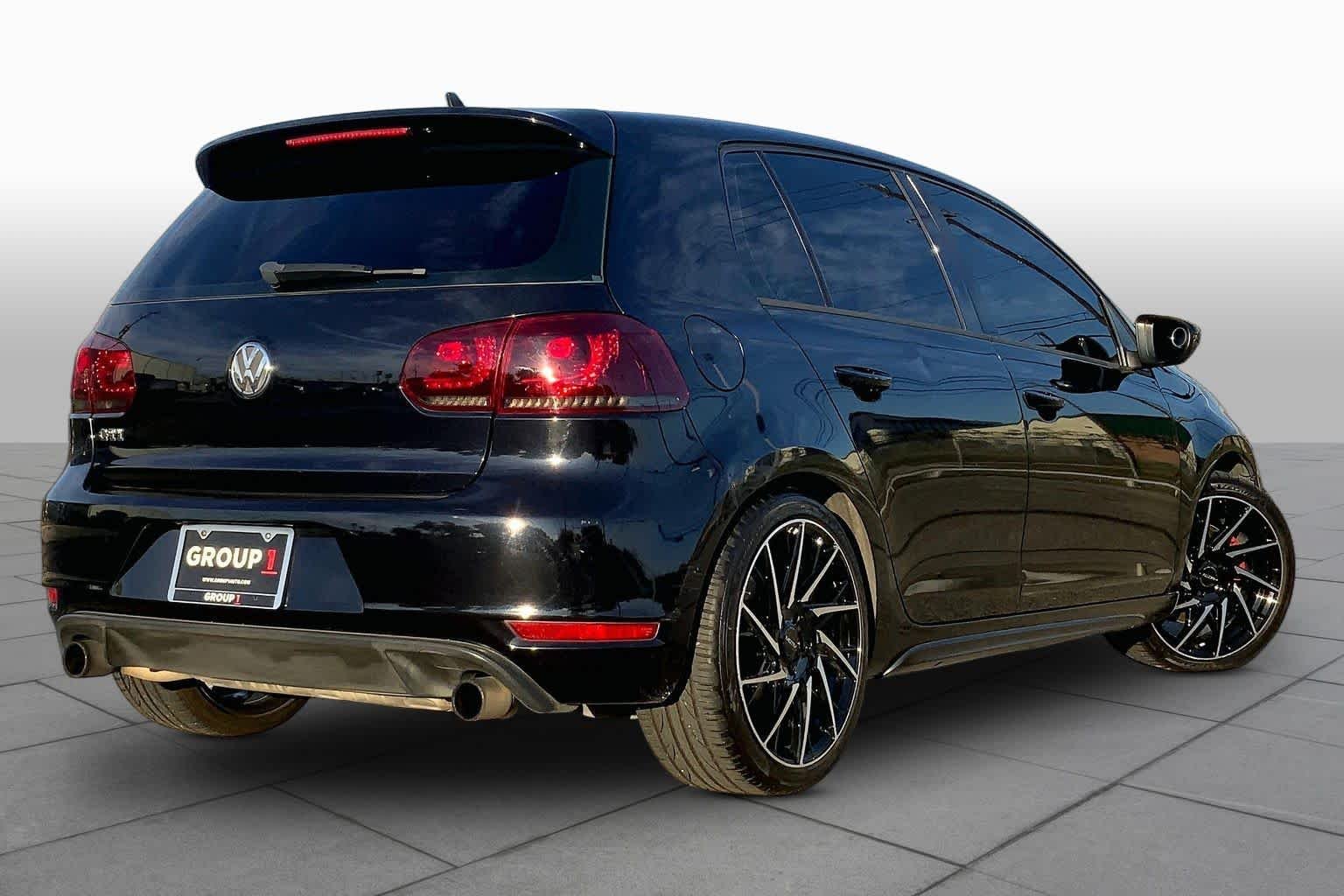 Used 2013 Deep Black Pearl Metallic Volkswagen Drivers Edition image 11