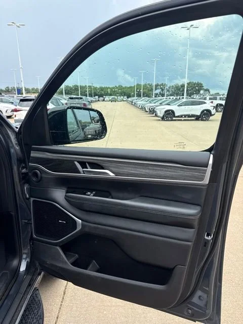 Used 2024 Blue Jeep Series II image 12