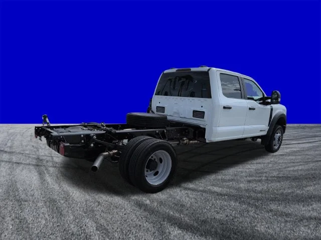 New 2027 White Ford XL image 4