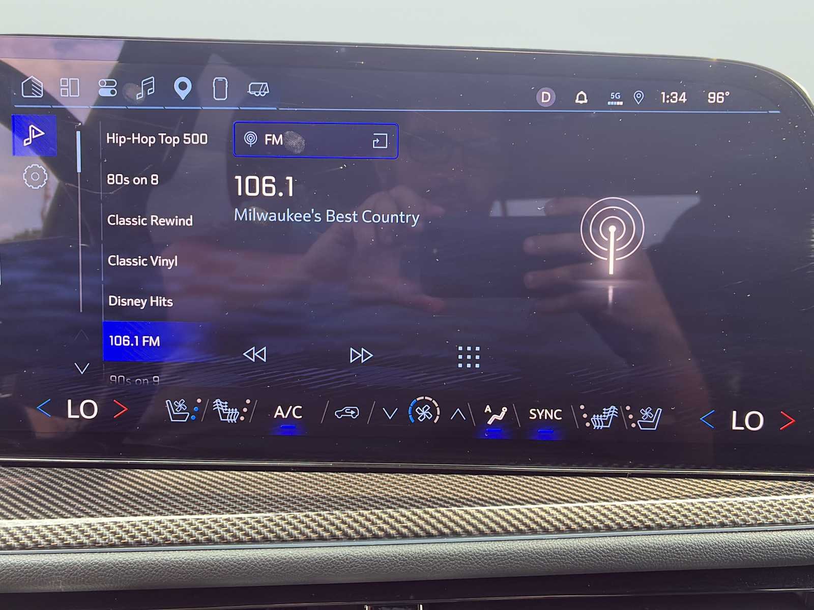 2025 Chevrolet Traverse High Country - Photo 13