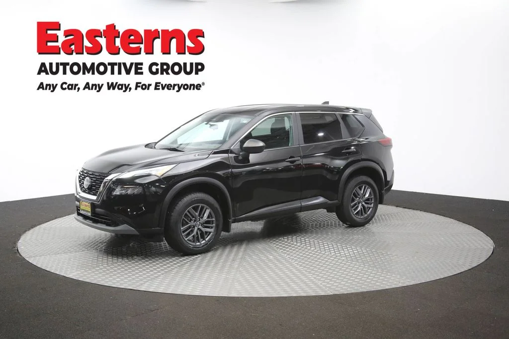 Used 2023 Black Nissan S image 57