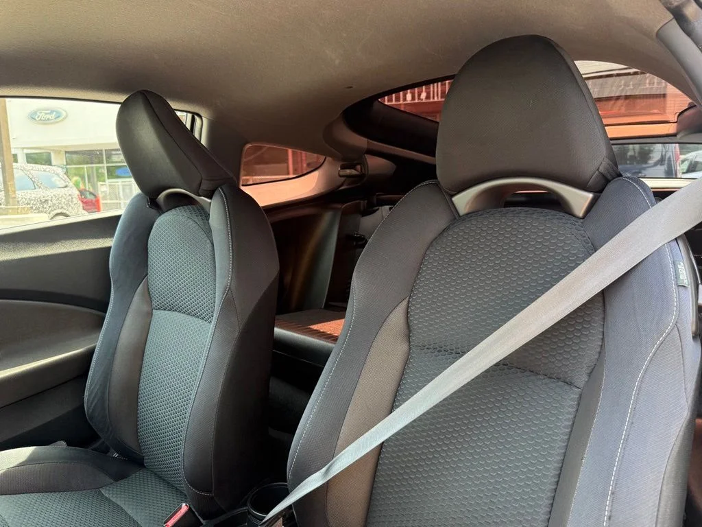 Used 2015  Honda Base image 22