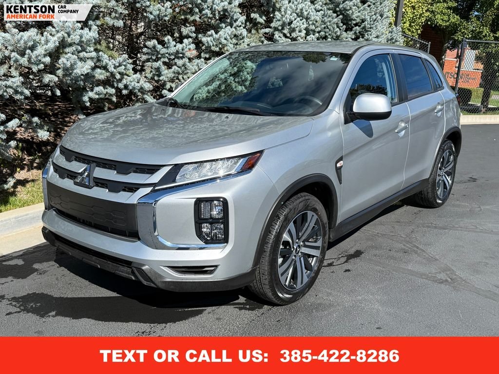 2025 Mitsubishi Outlander Sport ES SE LE photo 2