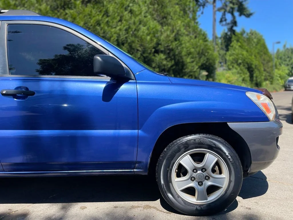Used 2008 Blue Kia LX image 2