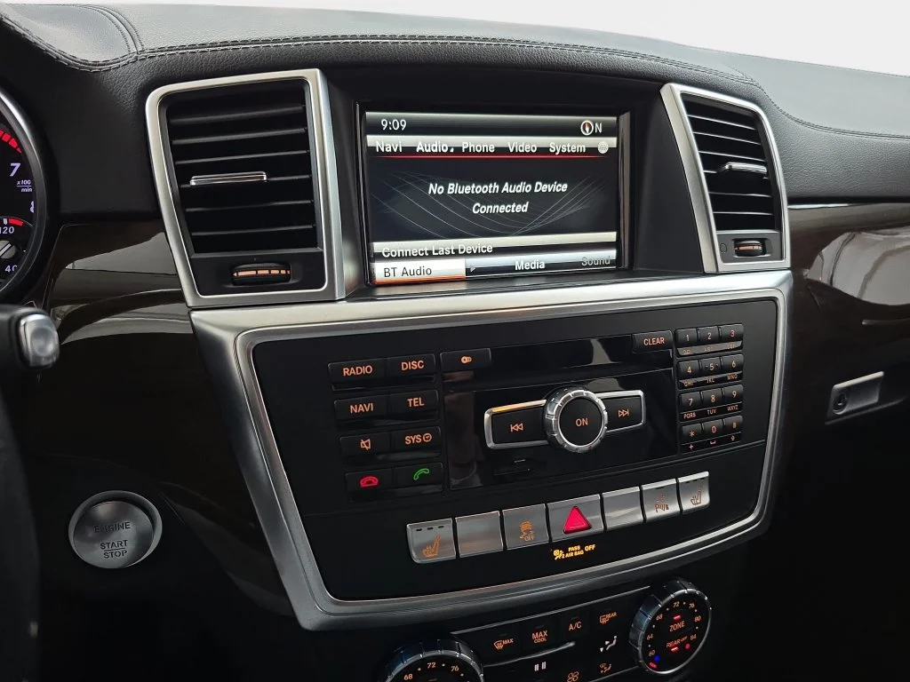 Used 2014  Mercedes-Benz GL 450 image 22