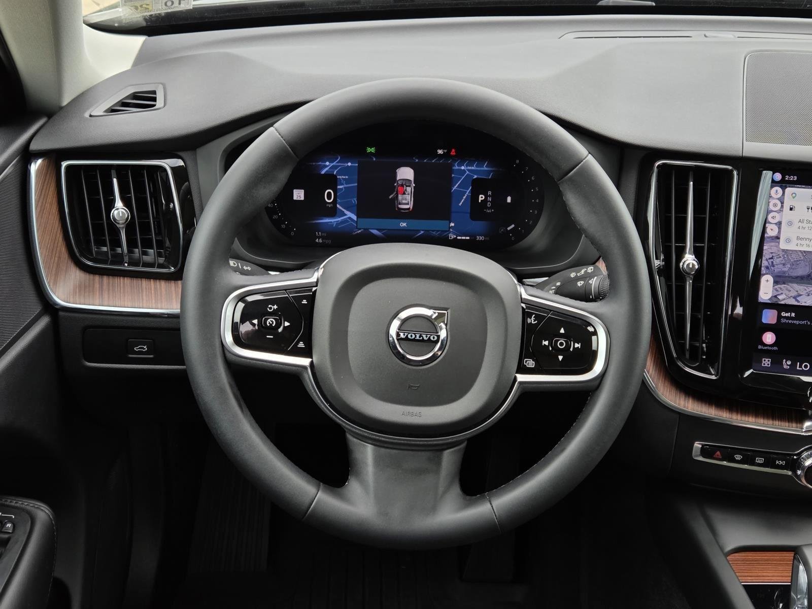 Used 2023 BLACK VOLVO  image 18