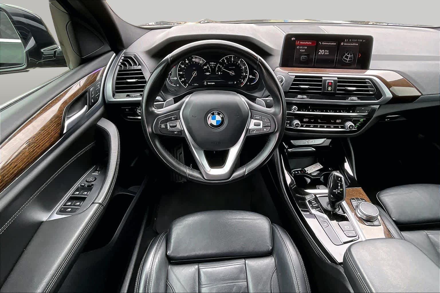 Used 2019 Jet Black BMW xDrive30i image 6