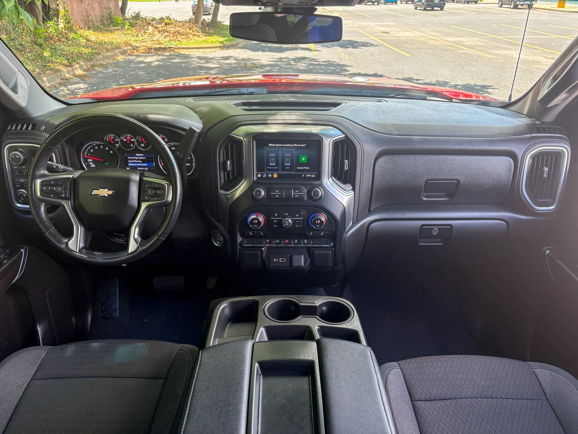 Used 2022 Red Chevrolet LT image 2