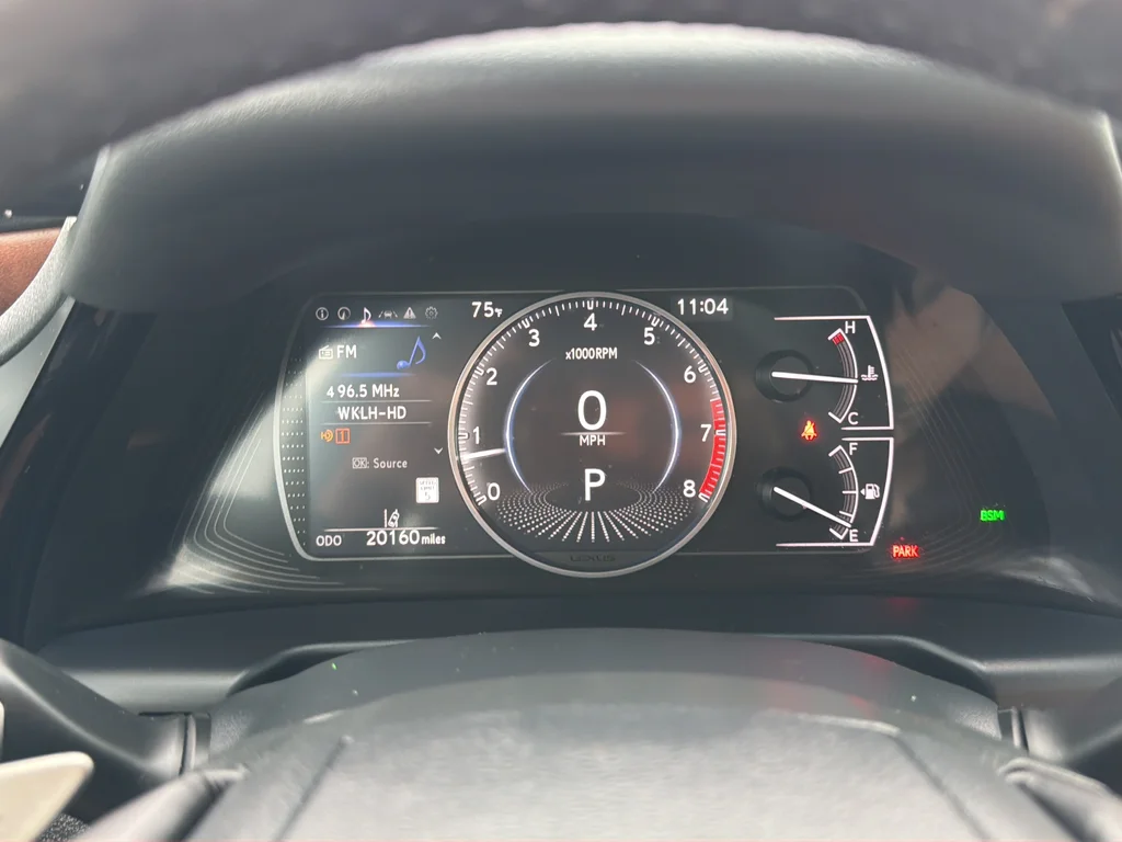 Used 2024 White Lexus 350 image 23