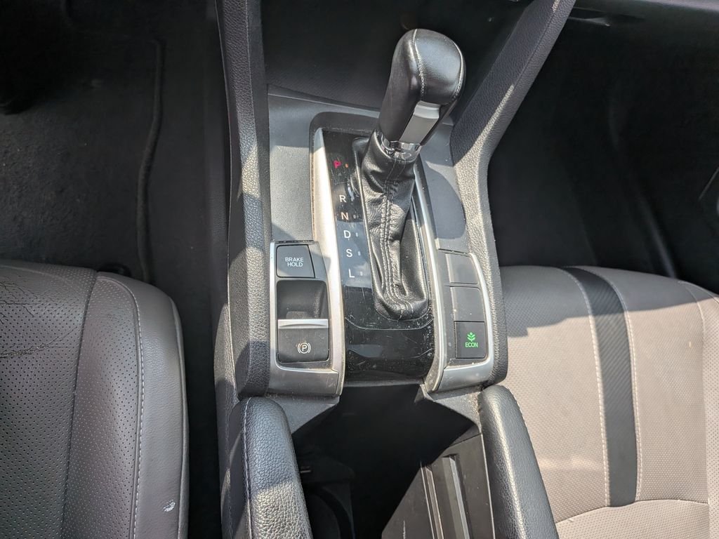 Used 2017 Blue Honda EX-L image 19