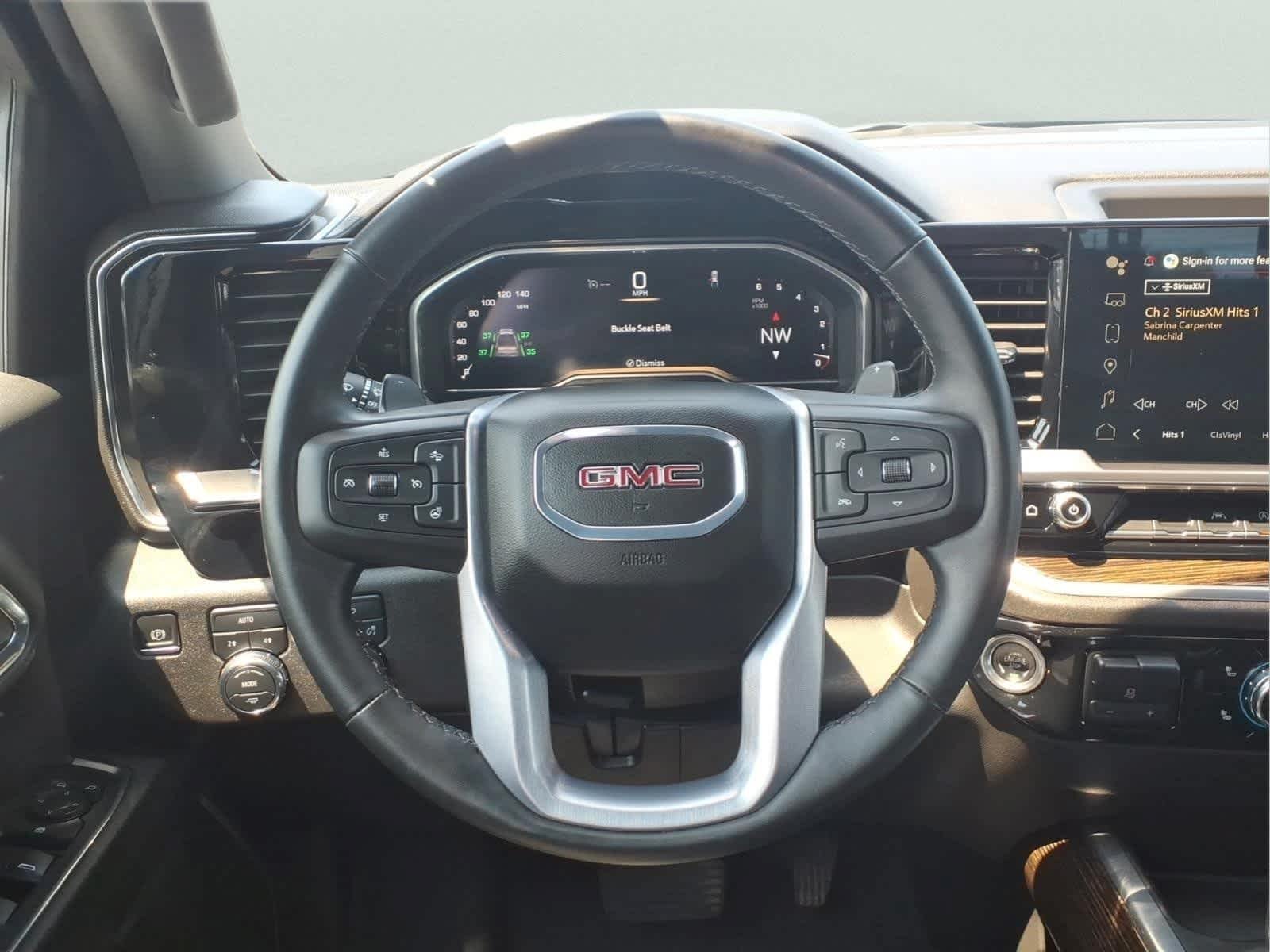 Used 2024 Onyx Black GMC Elevation image 18