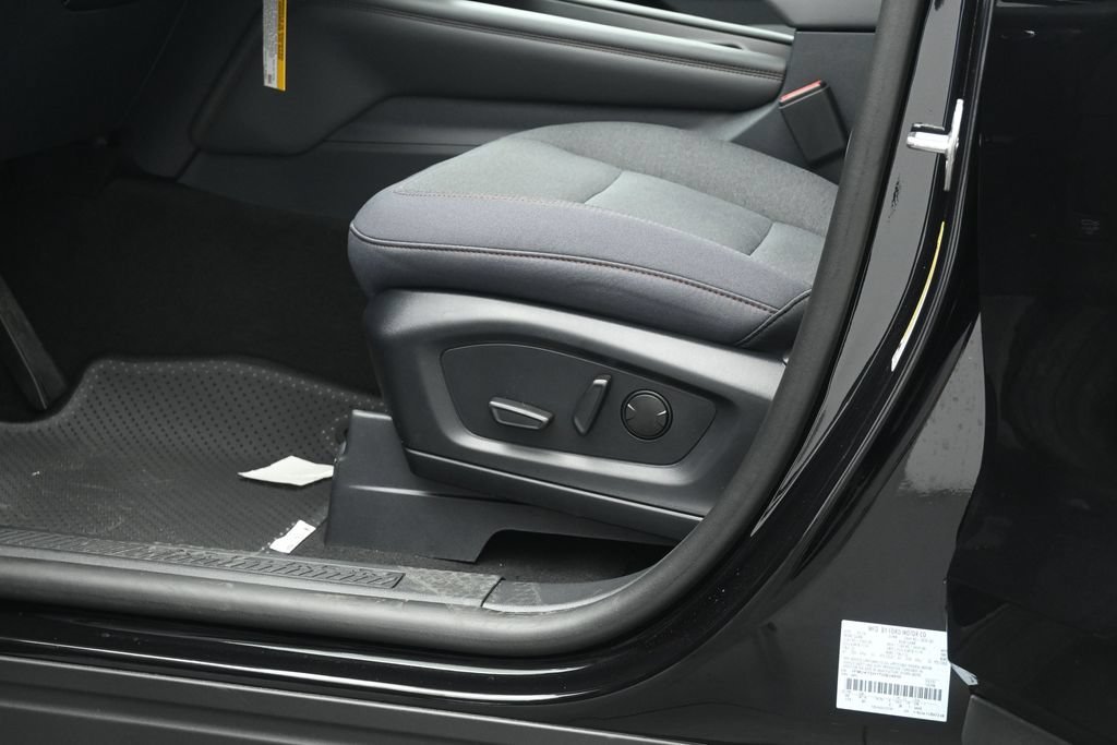 New 2026 Agate Black Metallic Ford Active image 11