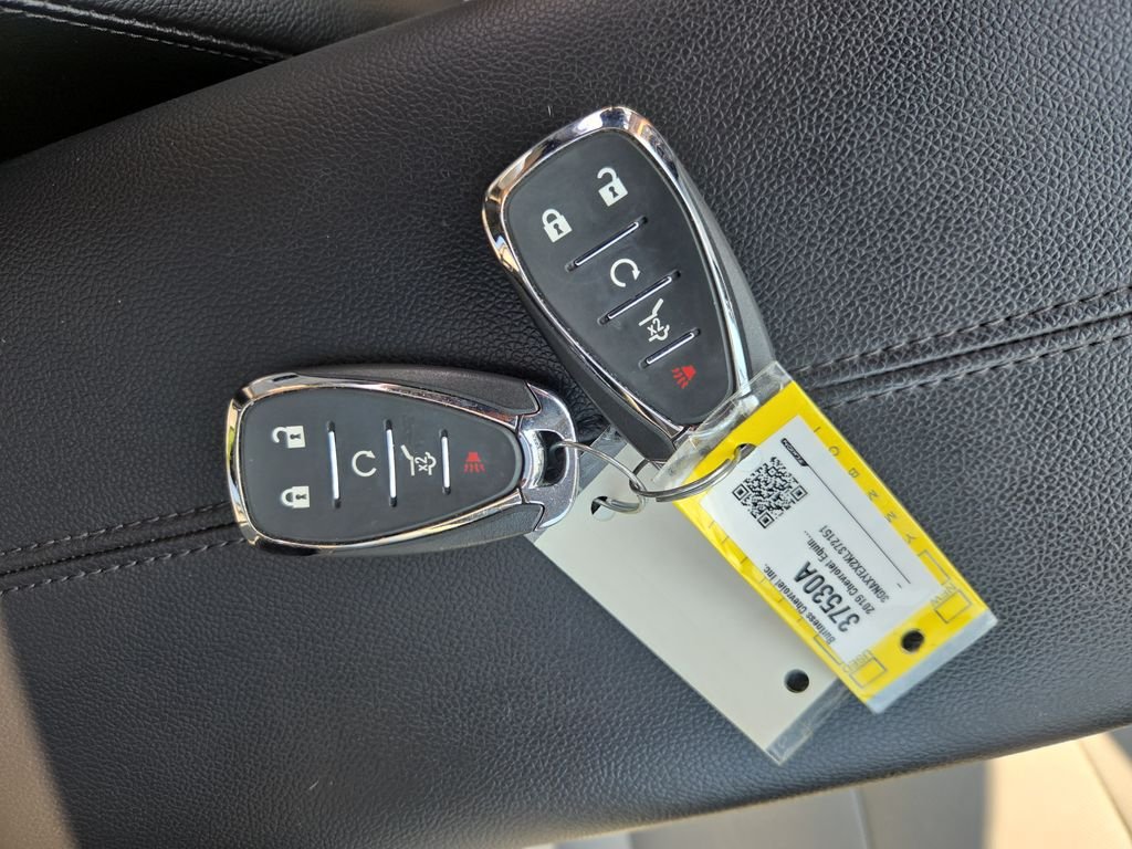 Used 2019 Black Chevrolet Premier image 25