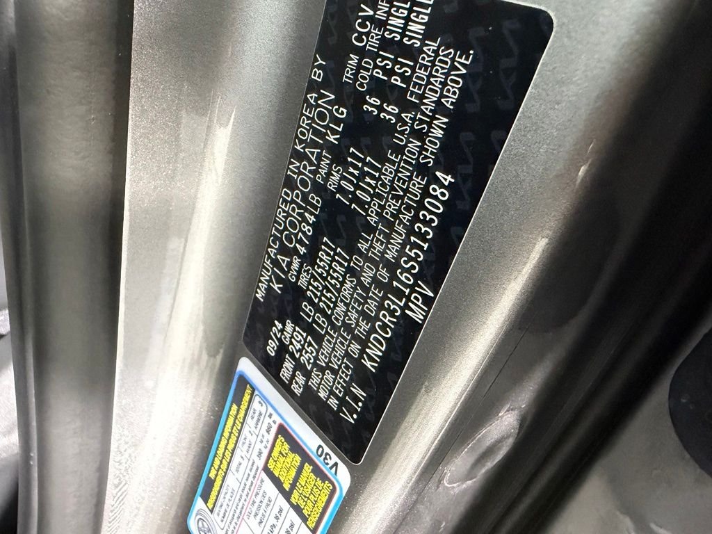 Used 2025 Gray Kia Wind image 23