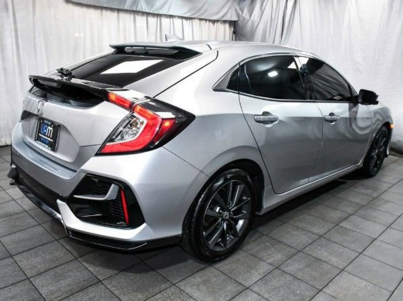 Used 2021 Lunar Silver Metallic Honda EX image 9