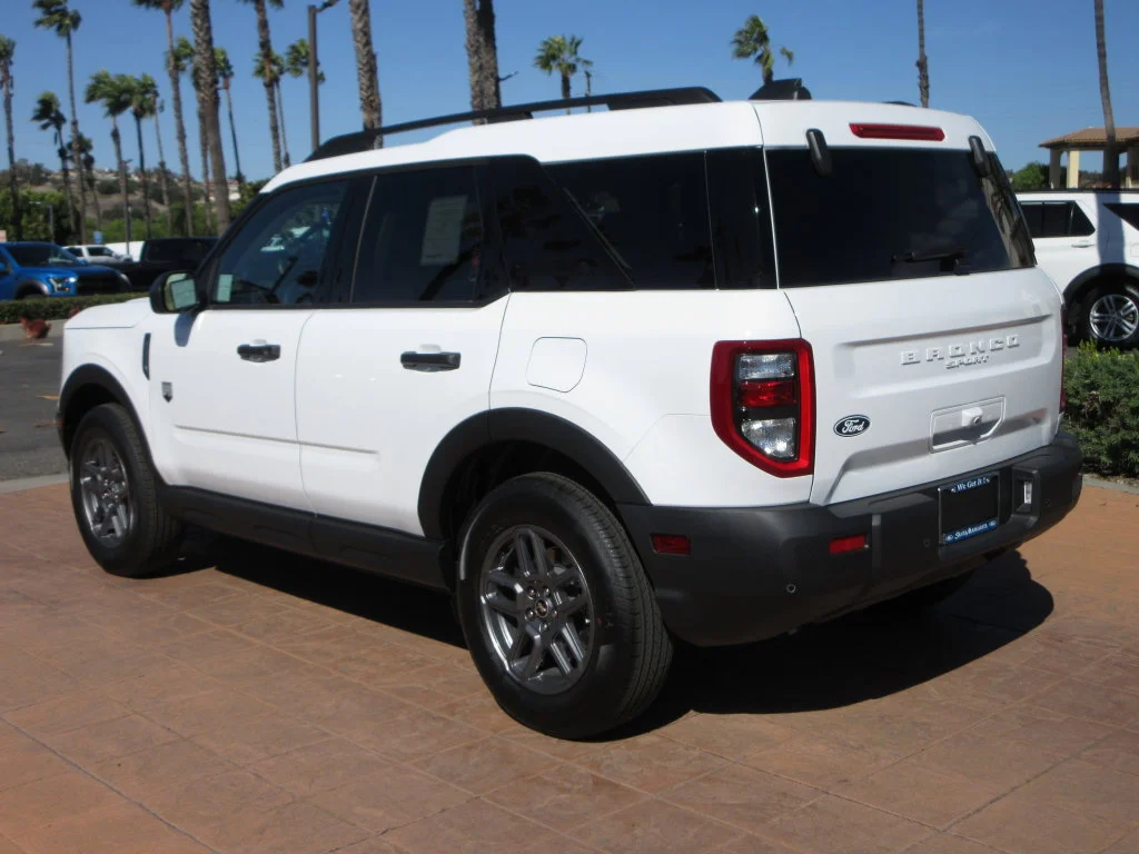 New 2026 Oxford White Ford Big Bend image 2