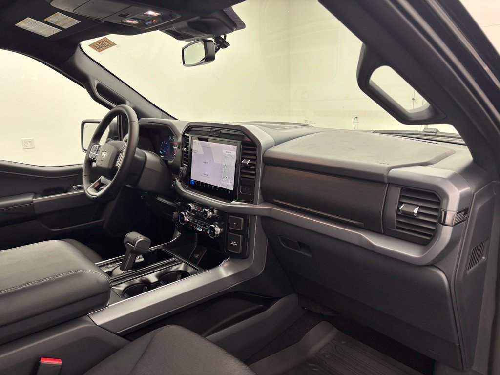 New 2026 Black Ford XLT image 33