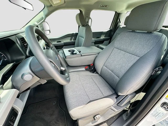 New 2026 Oxford White Ford XL image 14