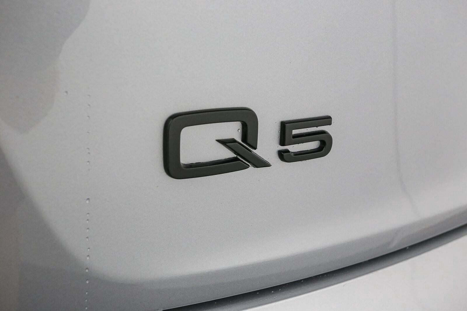Used 2023 Florett Silver Metallic Audi S line Premium Plus image 11
