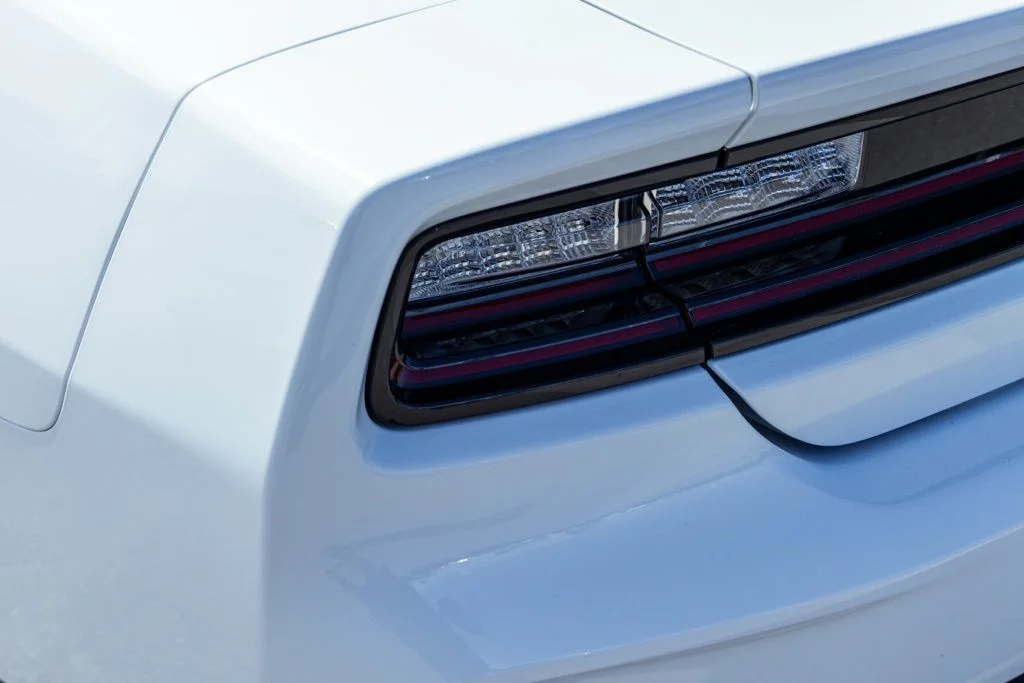 New 2026 White Knuckle Exterior Paint Dodge R/T Blacktop 4-door AWD image 6