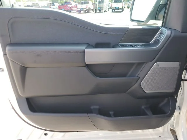 New 2026 Star White Metallic Tri-Coat Ford Lariat® image 17