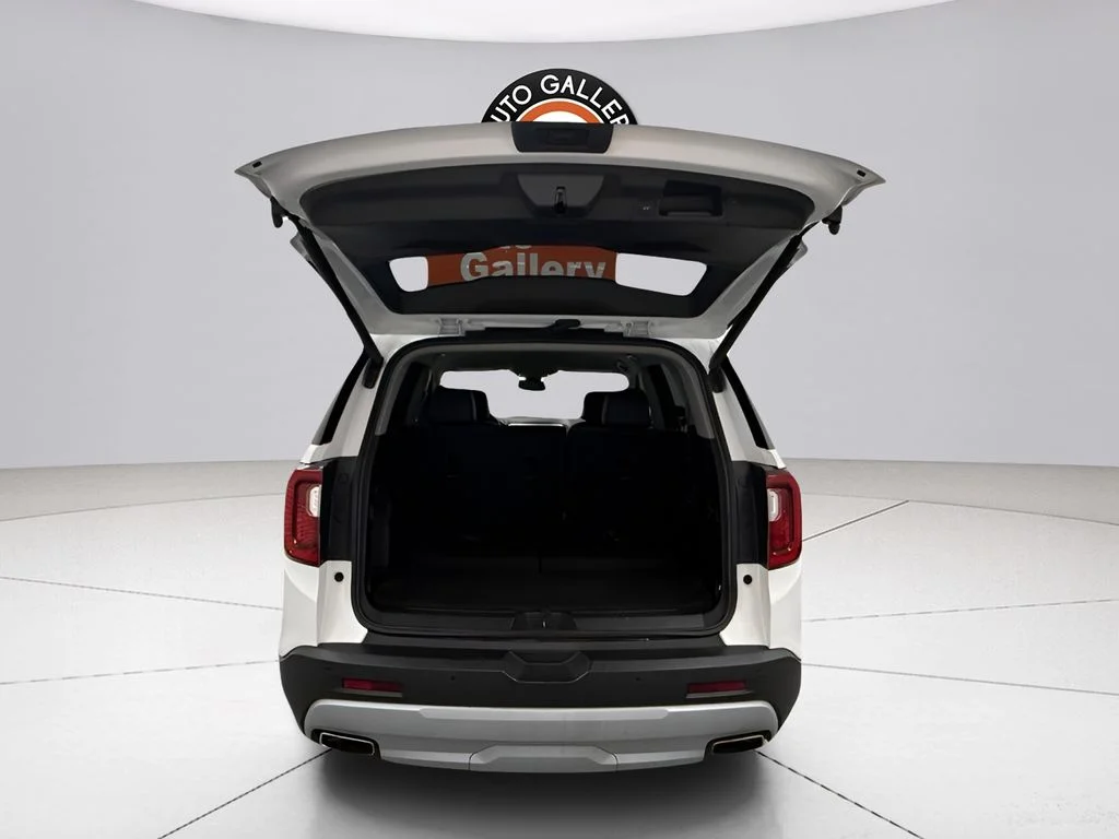Used 2023 White GMC SLT image 27