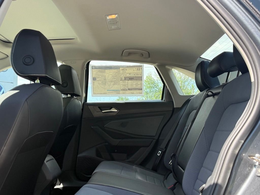 New 2026 Gray Volkswagen 1.5T SE image 21