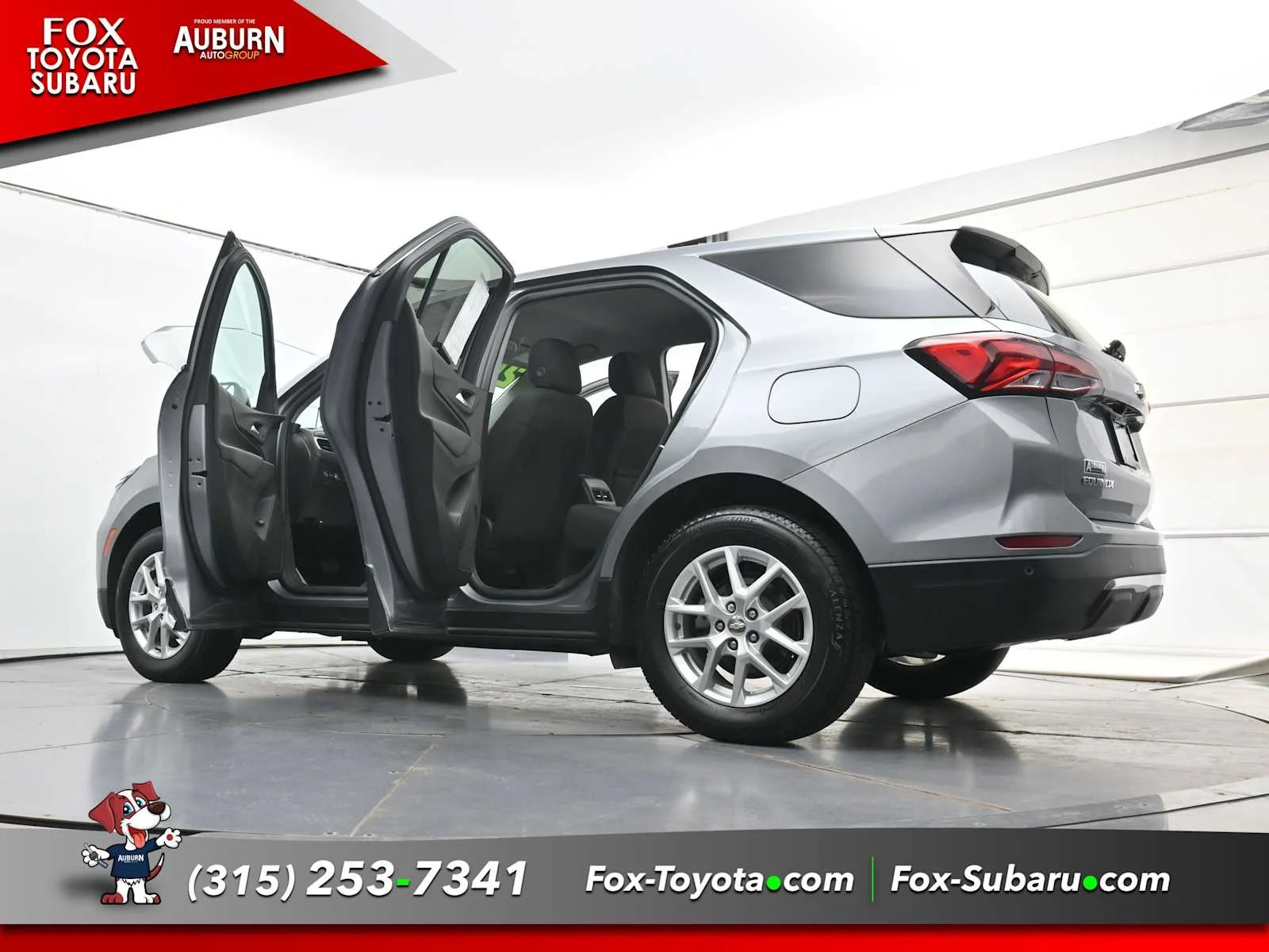 Used 2024 Sterling Gray Metallic Chevrolet LT image 36
