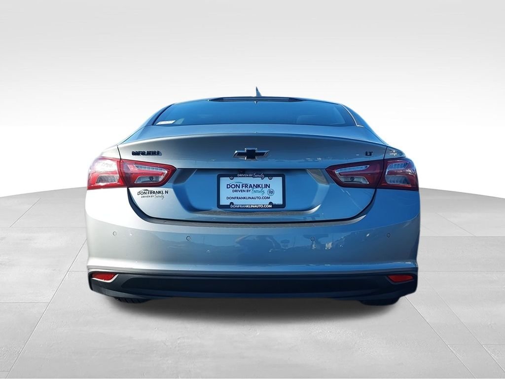 Used 2024 Gray Chevrolet LT image 7