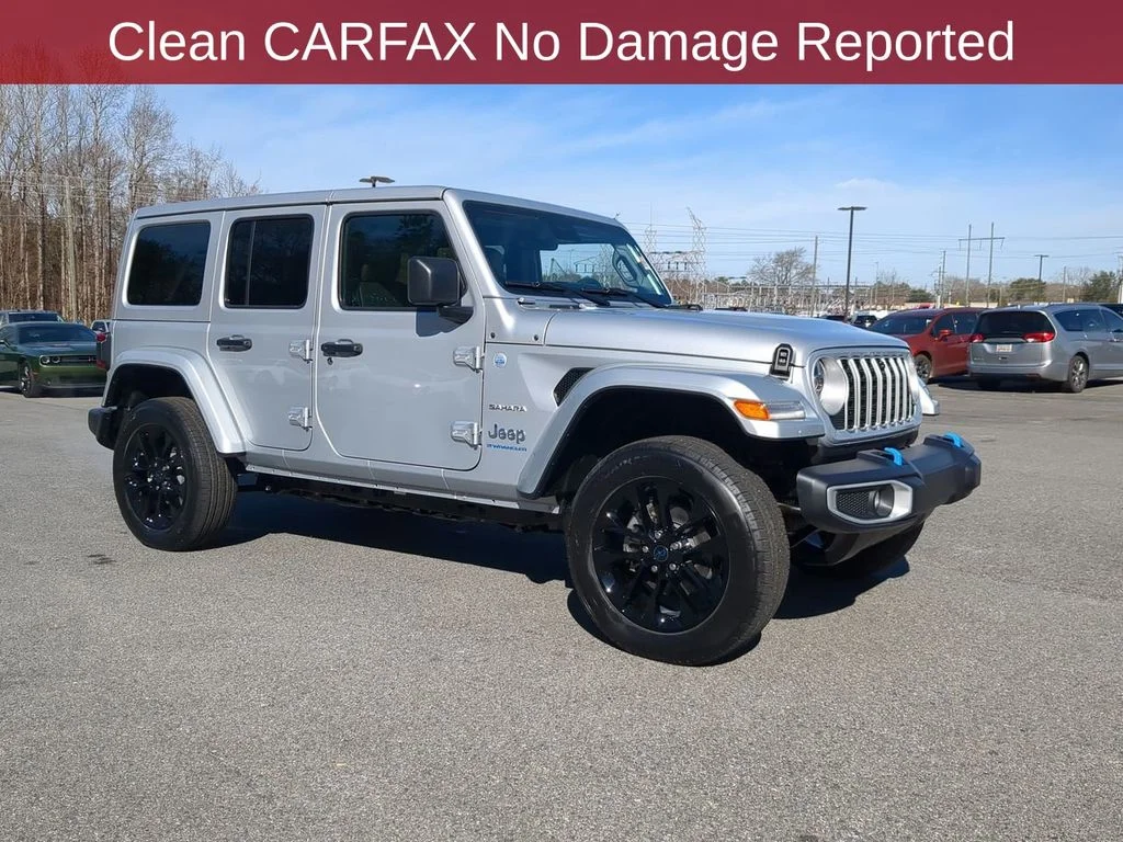 New 2024 Silver Zynith Clear-Coat Exterior Paint Jeep Sahara 4xe image 3