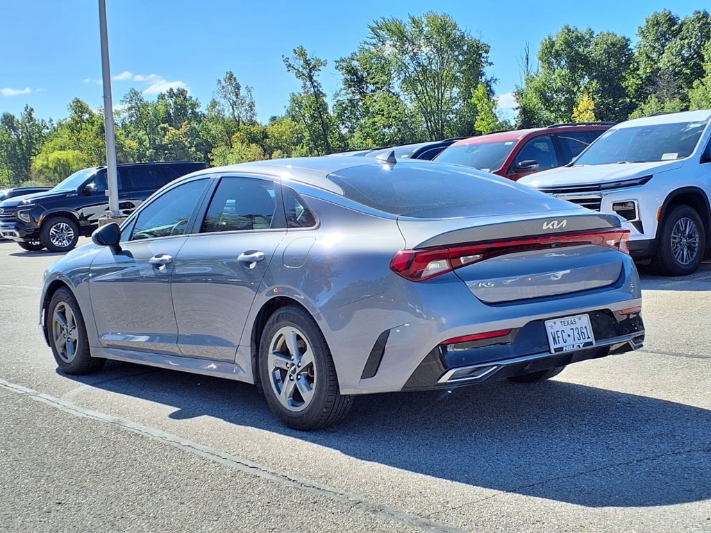 Used 2022 Silver Kia LXS image 6