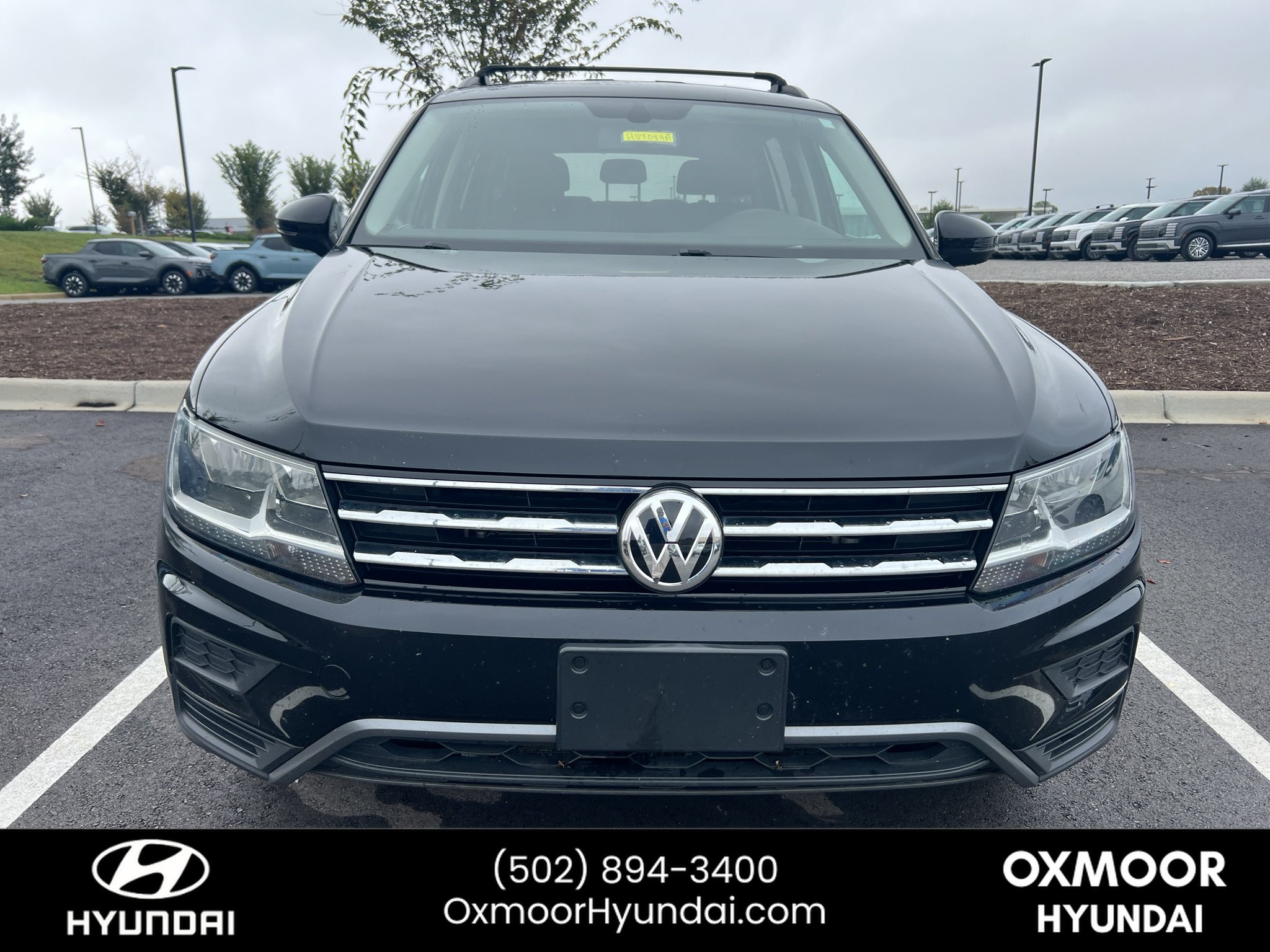 Used 2021 Deep Black Pearl Volkswagen SE image 2