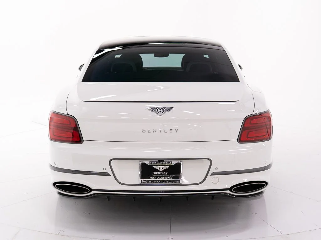 Used 2025 Glacier White Bentley Speed First Edition image 4