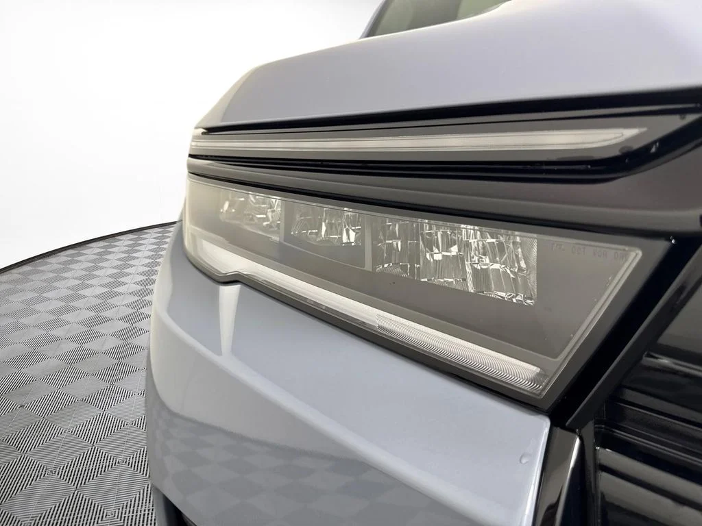 New 2026 Sonic Gray Pearl Honda Black Edition image 16