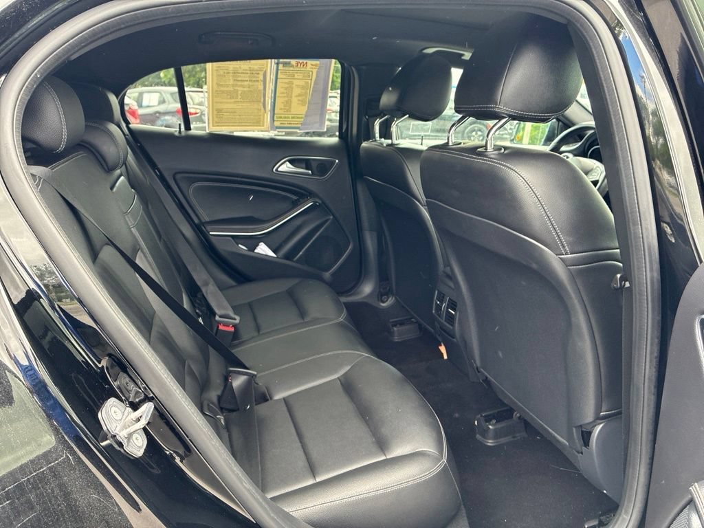 Used 2019  Mercedes-Benz GLA 250 image 41