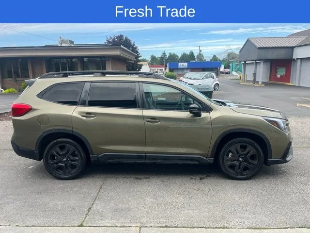 2023 Subaru Ascent Onyx Edition Limited 7 Passenger's photo
