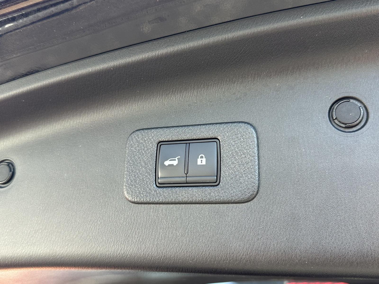 Used 2023 Super Black Nissan SL image 46